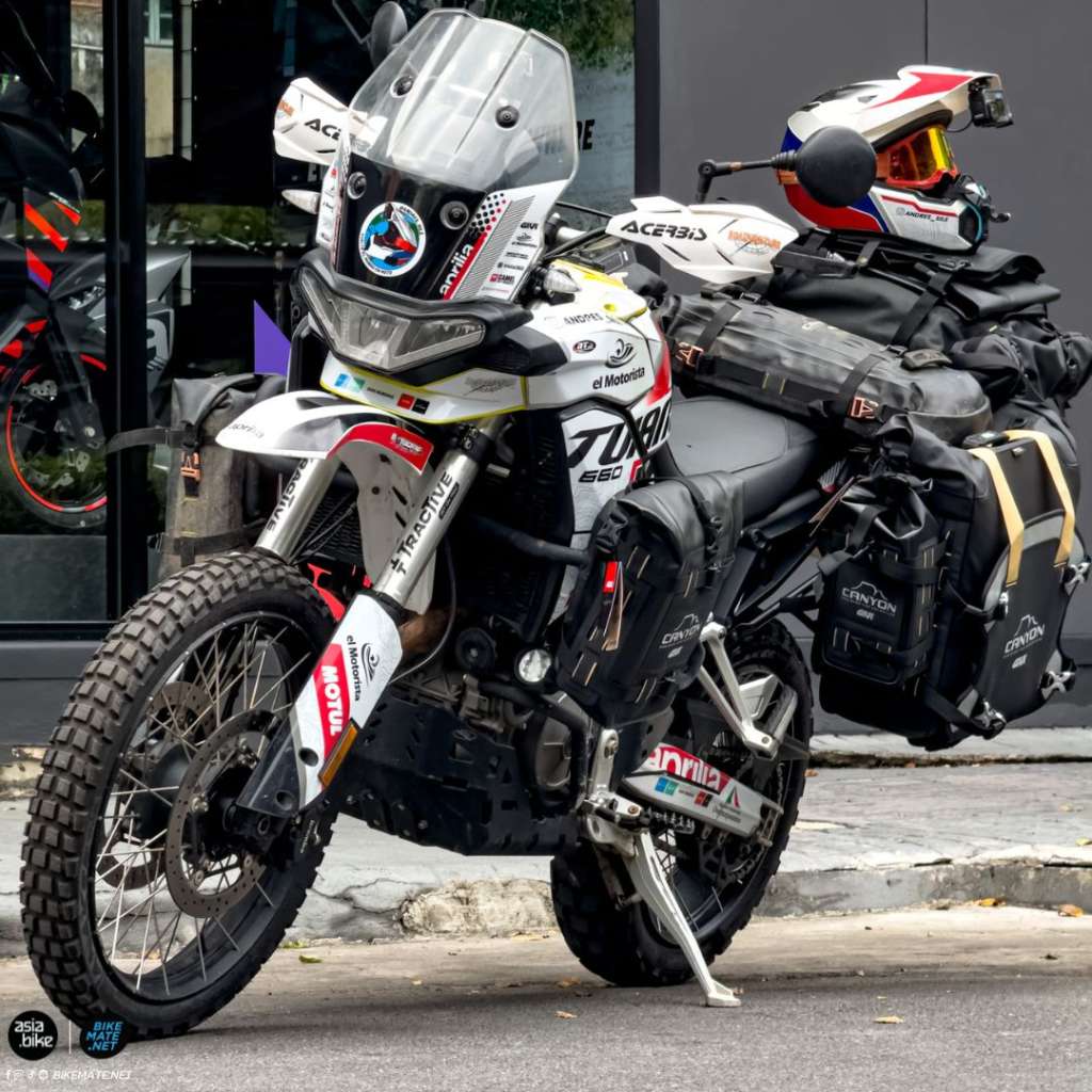Aprilia Tuareg 660 ติดตั้งกระเป๋ากันนํ้า GIVI Canyon